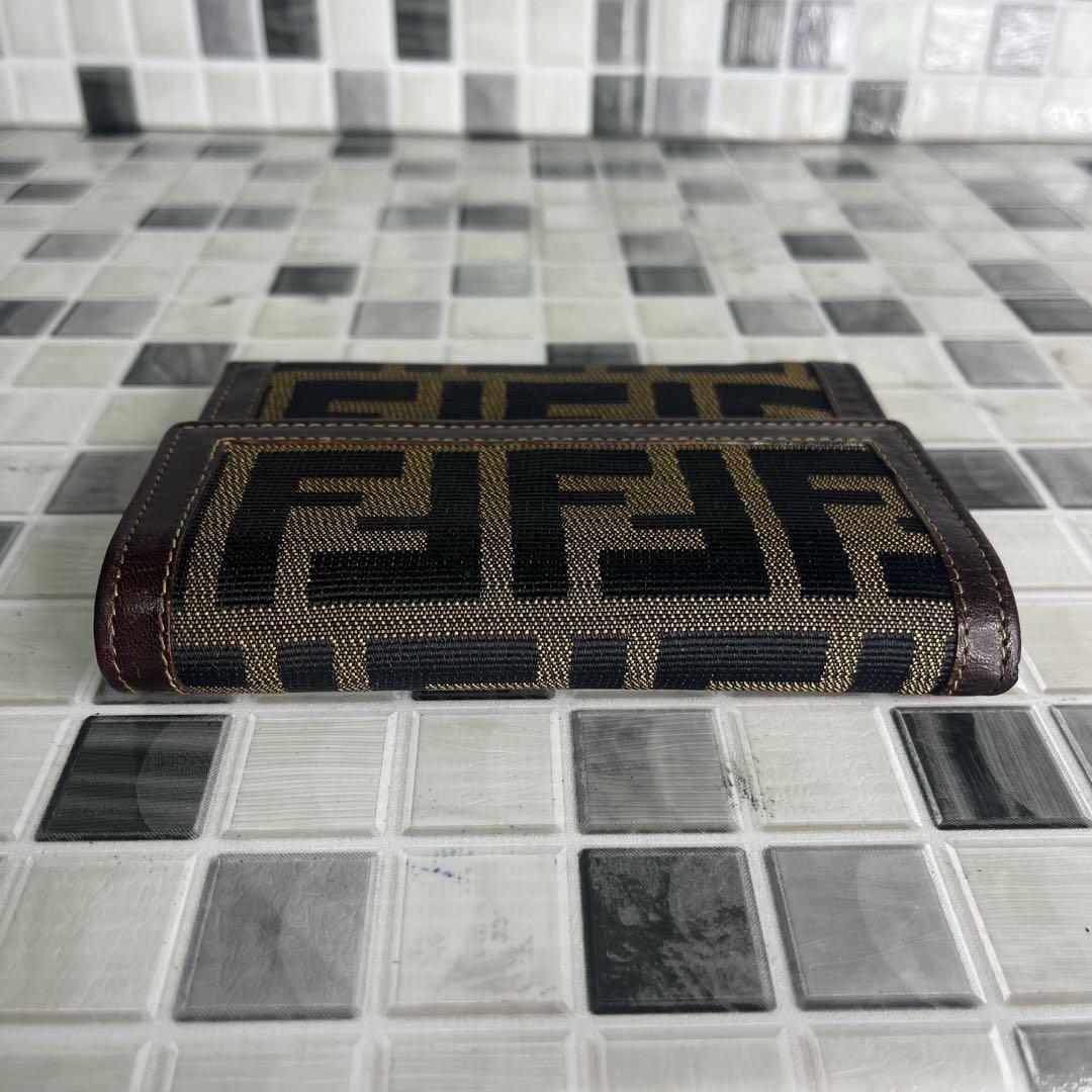 美品 FENDI フェンディ 財布 二つ折り財布