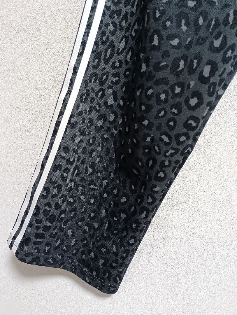 adidasレオパード ファイヤーバード 極美品 S表記 JV7582