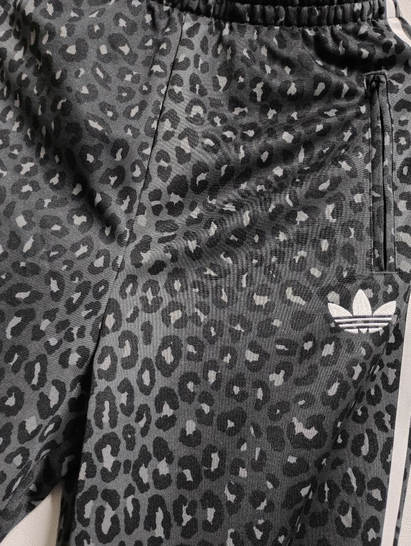 adidasレオパード ファイヤーバード 極美品 S表記 JV7582
