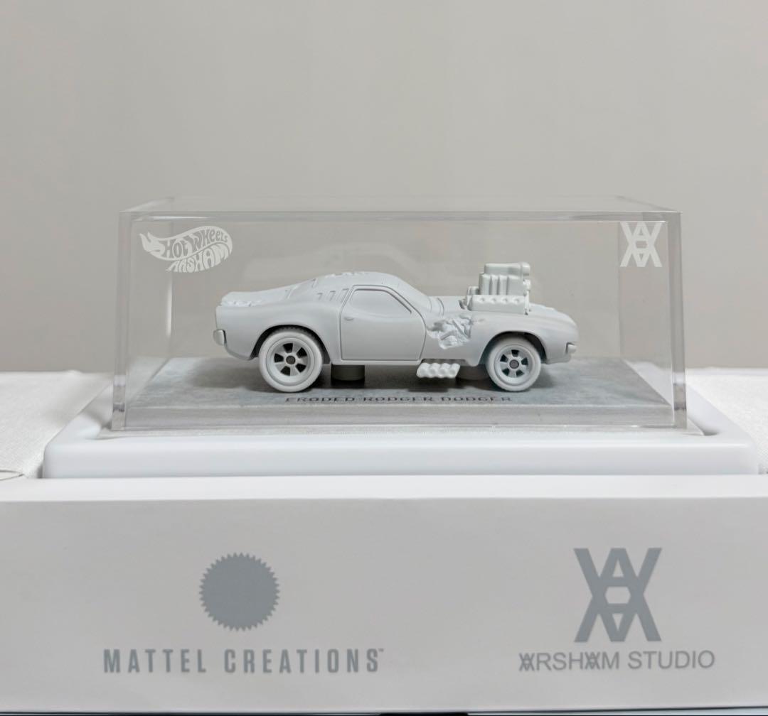 Hot Wheels × DanielArsham Eroded Porsche