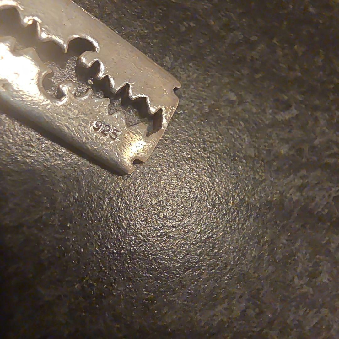 925シルバー カミソリ型ペンダント　ペンダントトップ　Silver