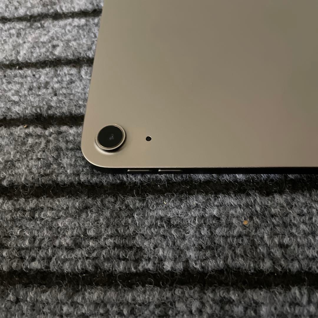 56 iPad Air5 第5世代 M1チップ 64GB Wi-Fi グレイ