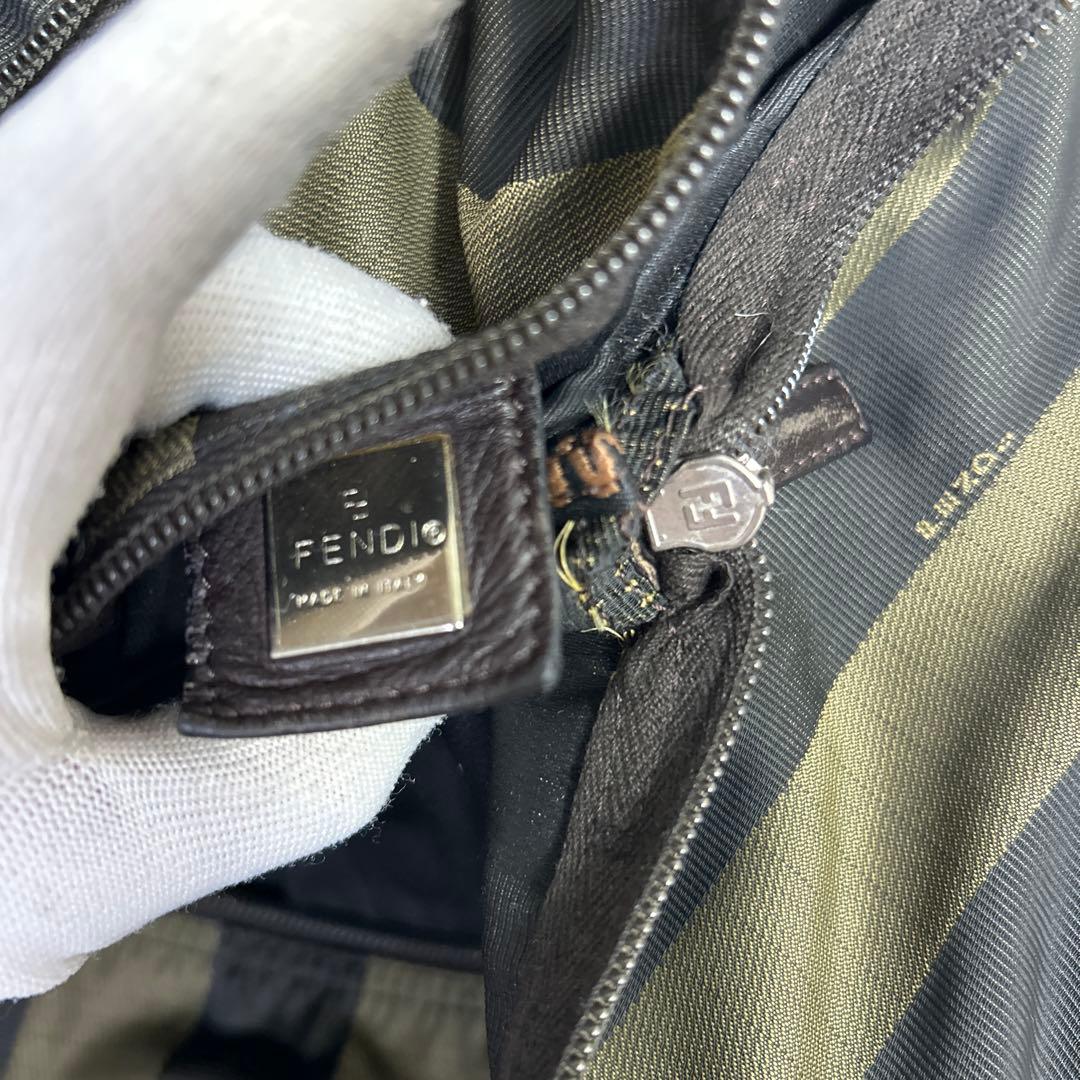 FENDI ペカン　トートバッグ　大容量　ナイロン　ロゴ　ボストンバッグ