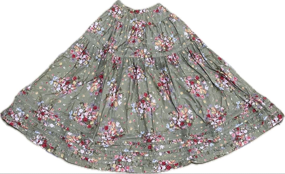 カネコイサオ◽️フレアスカート