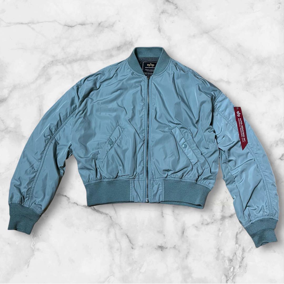 【美品】ALPHA INDUSTRIES フライトジャケット水色MA-1 M