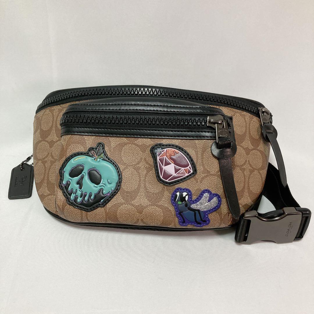 【美品】COACH コーチ ボディバッグ ディズニーコラボ 白雪姫 F72952