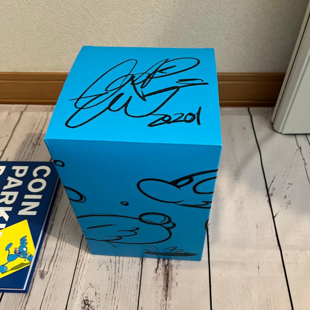 COIN PARKING DELIVERYフィギュア限定250 サイン本