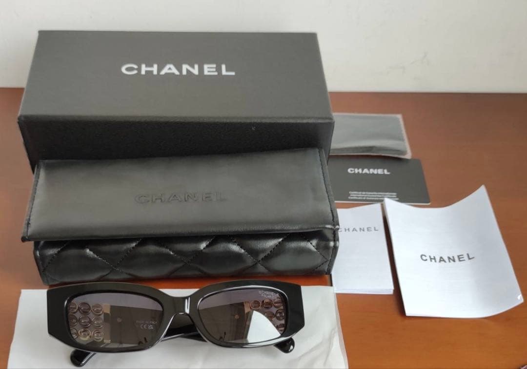 CHANEL サングラス　岩田剛典着用