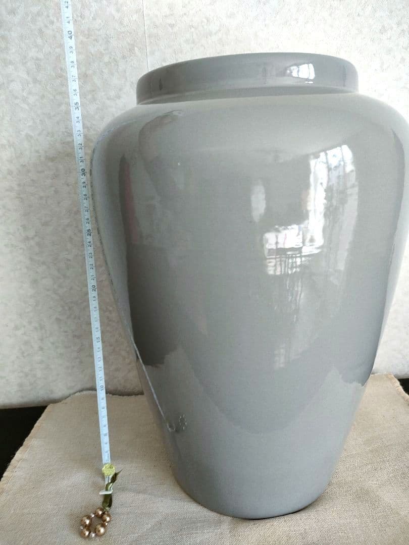 陶磁器　花瓶（大きめサイズ）