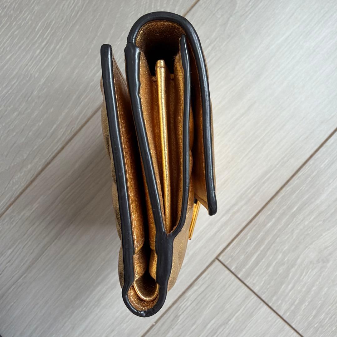 FENDI 三つ折り財布 ゴールド