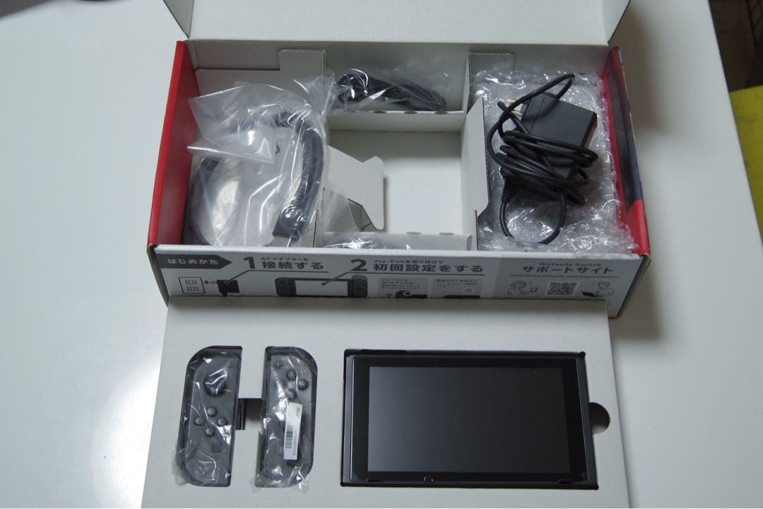 Nintendo Switch グレー 本体 一式　使用時間短い