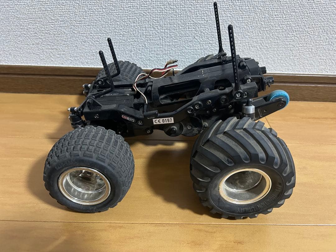 wr02 スポチュン　サーボ　ランチボックスボディ付き