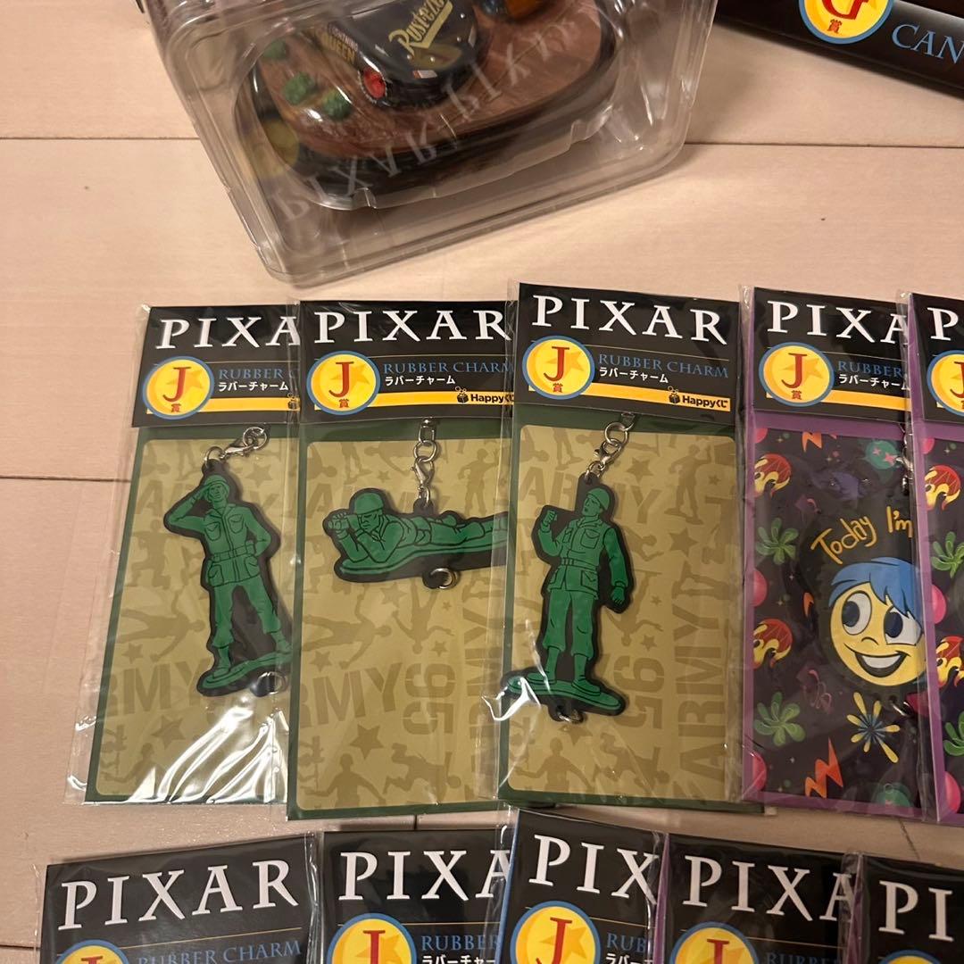 HappyくじPIXAR 2025　フィギュアなどまとめ売り計34点