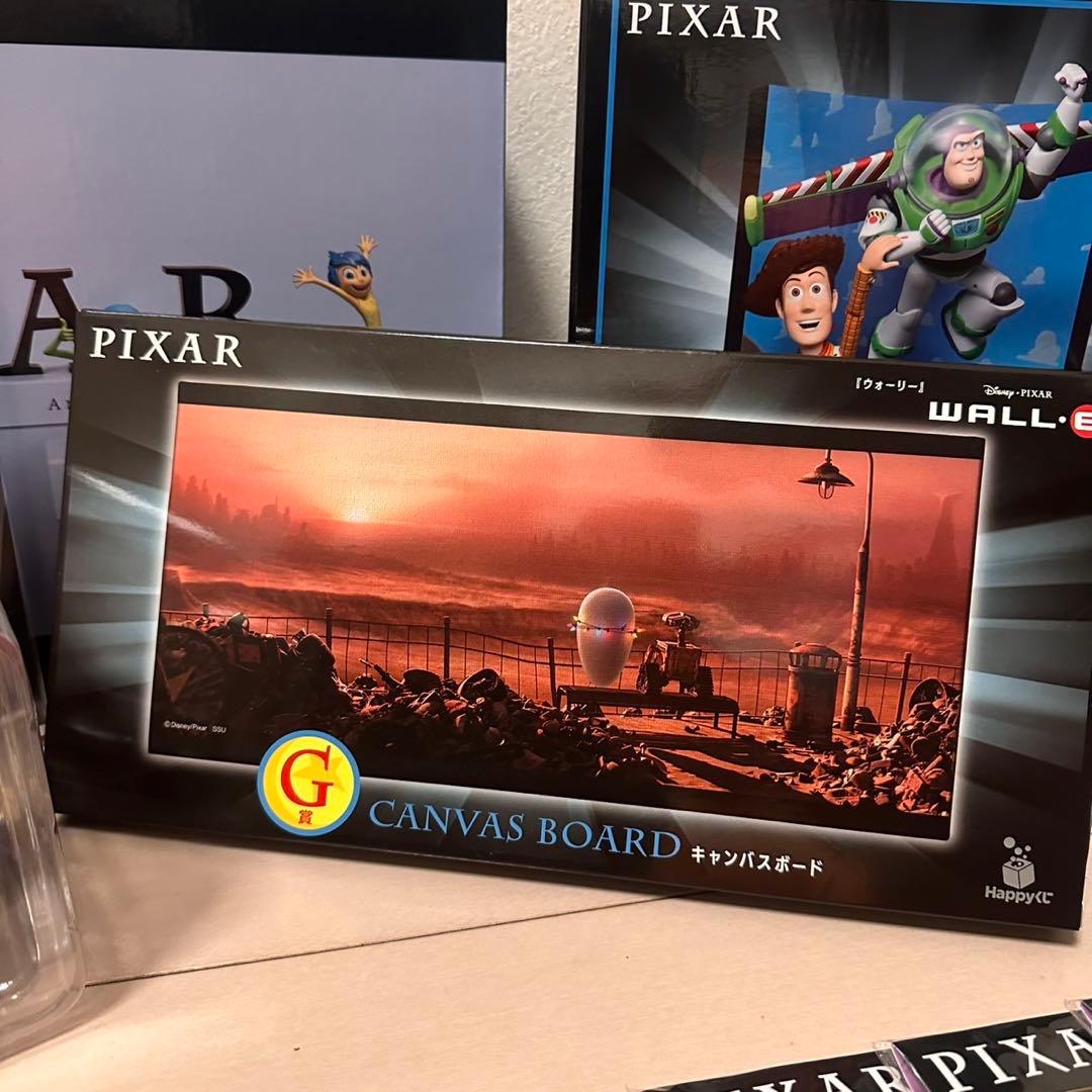 HappyくじPIXAR 2025　フィギュアなどまとめ売り計34点