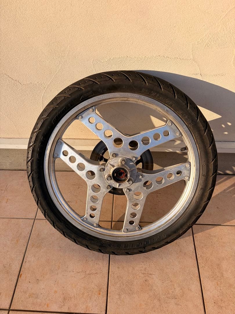 MBX50 フロントホイール