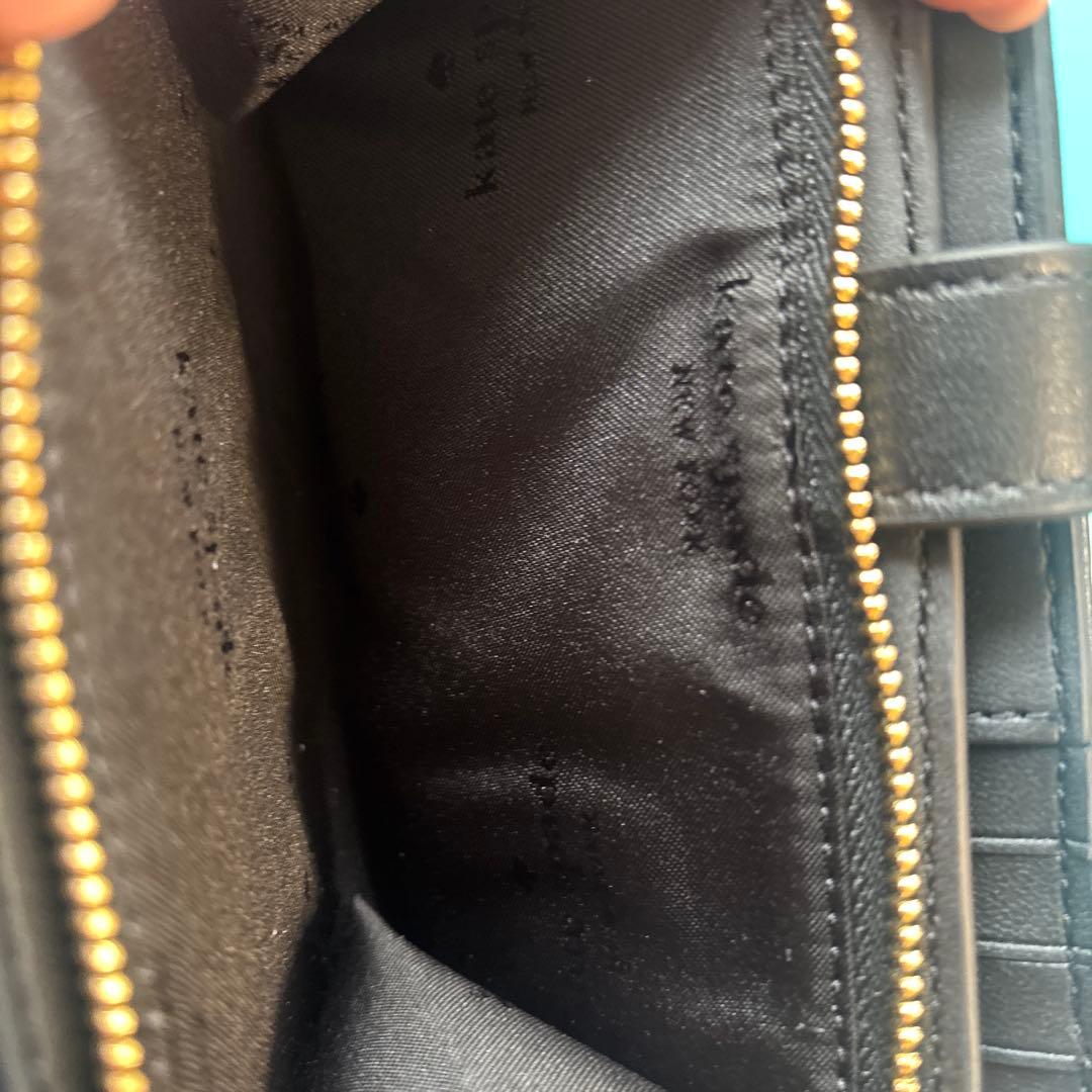 新品未使用　Kate spade 二つ折り財布　黒