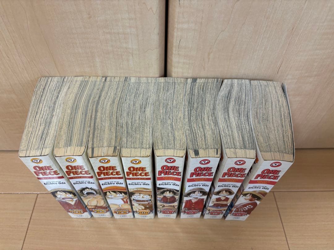 ONE PIECE 英語版 ペーパーバック8冊 vols1〜24