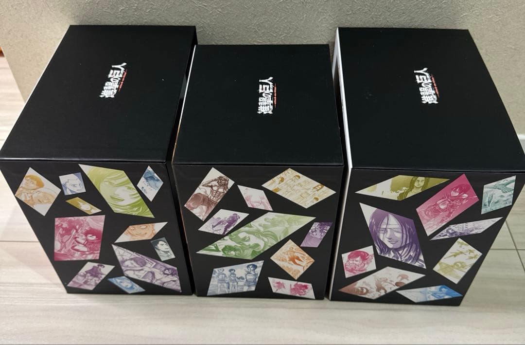 進撃の巨人 単行本　収納ボックス　全巻収納BOX