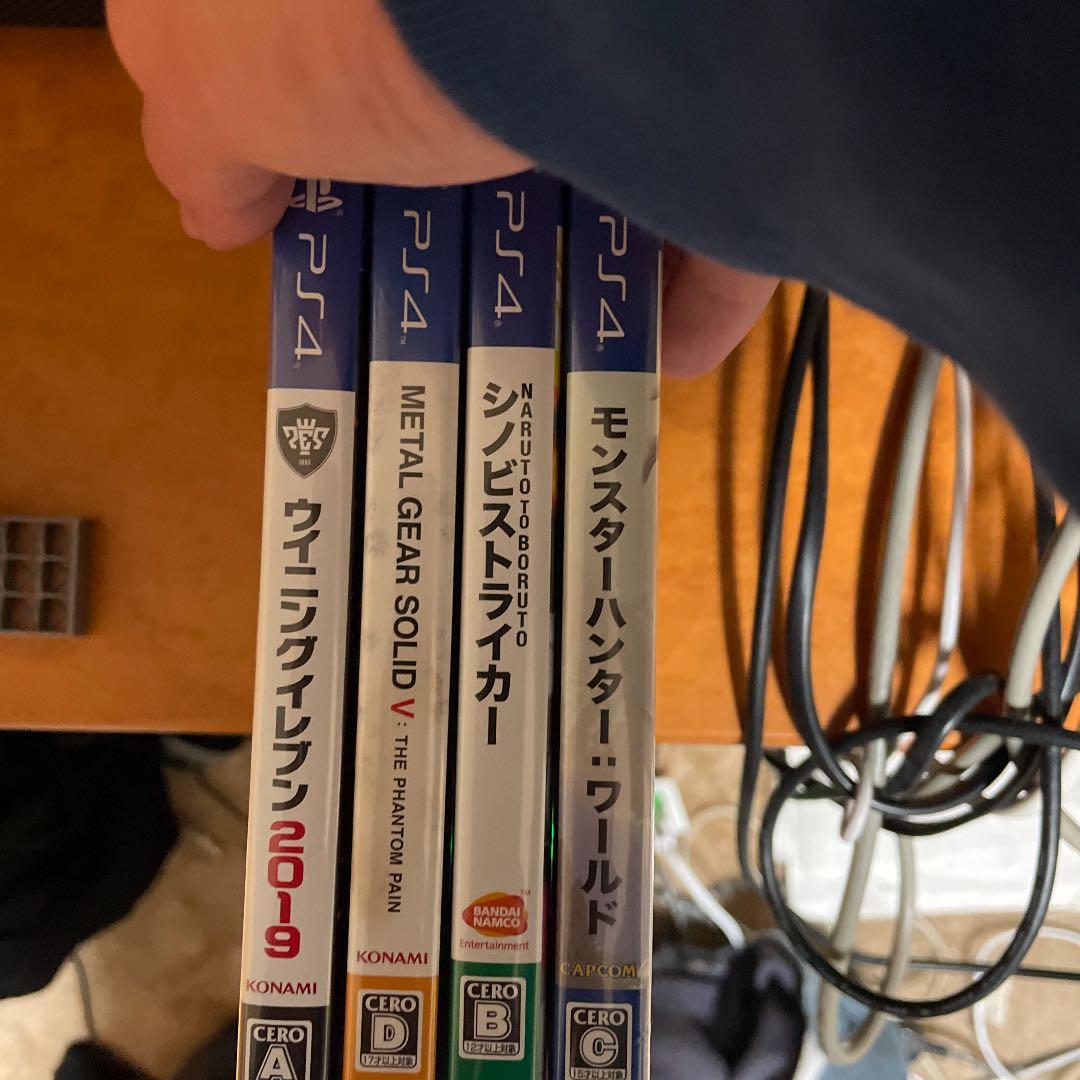 PlayStation4 本体　ソフト　コントローラーセット