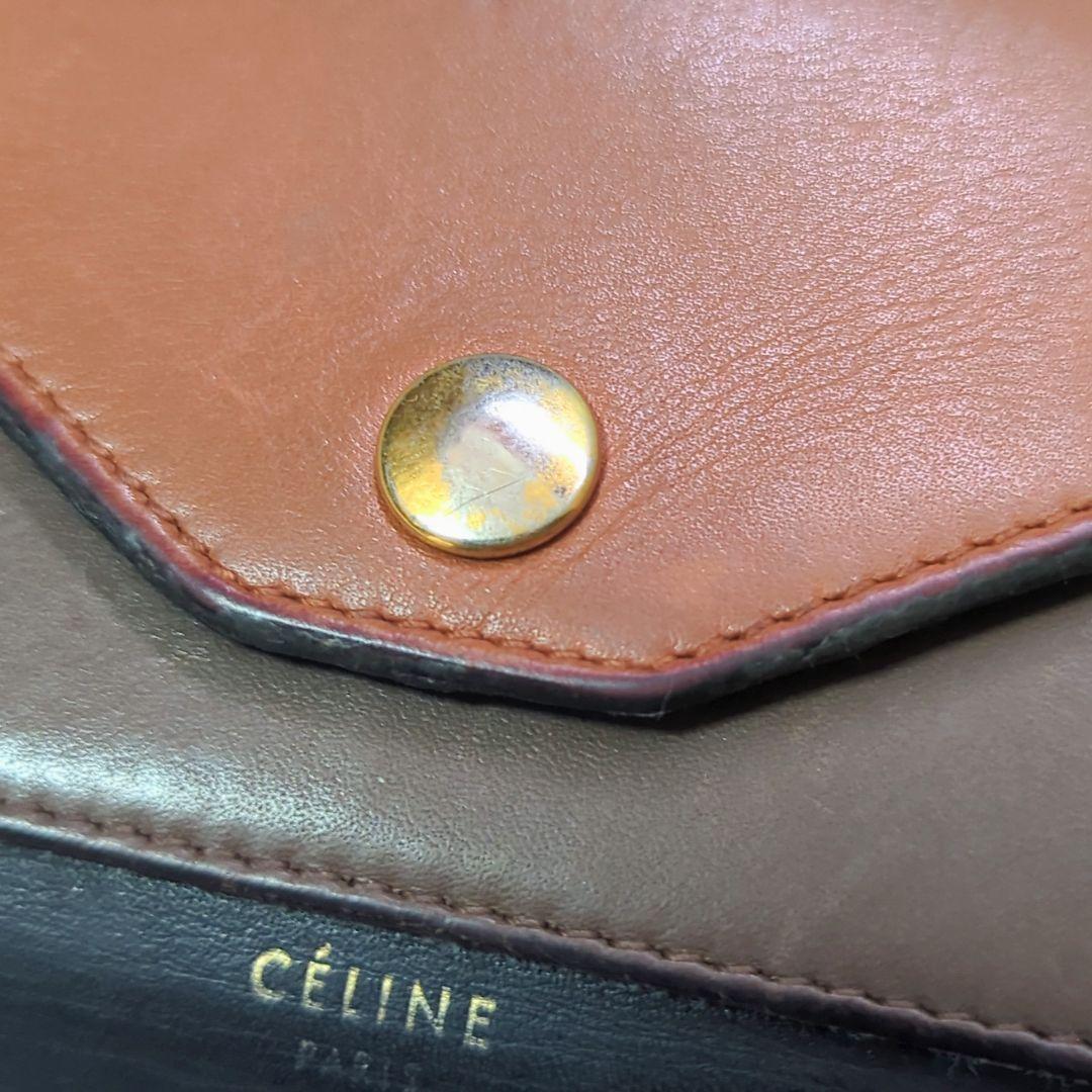 【CELINE セリーヌ】トライフォールデッド マルチファンクション 長財布