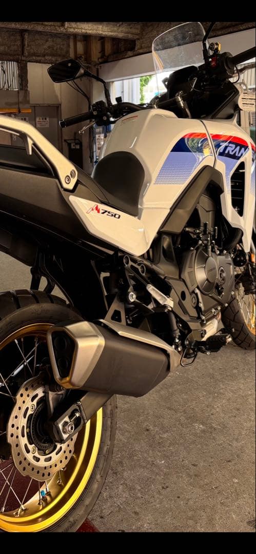 XL750トランザルプ TRANSALP 純正ローシート