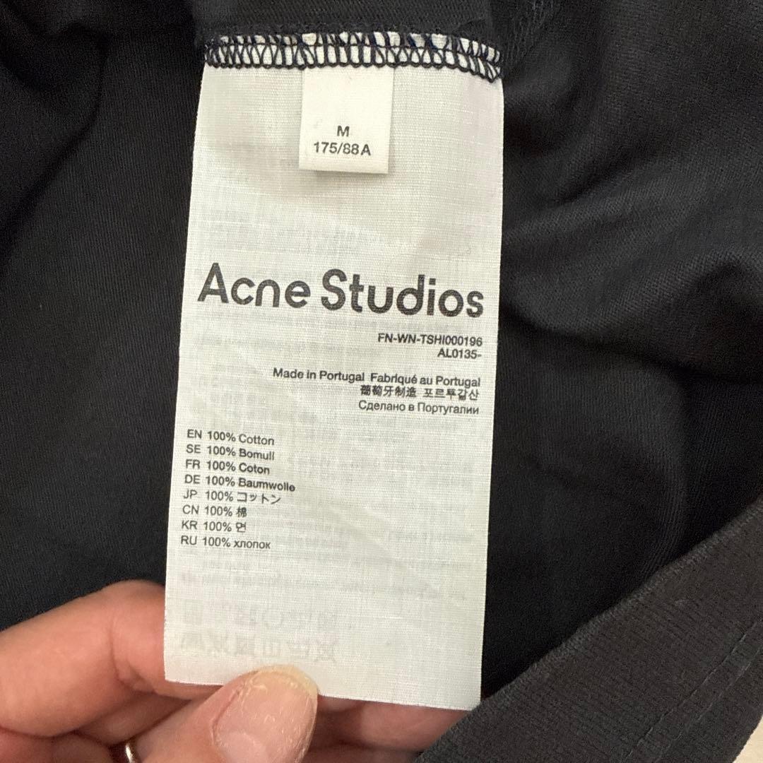 Acne Studios ブラック Tシャツ 半袖