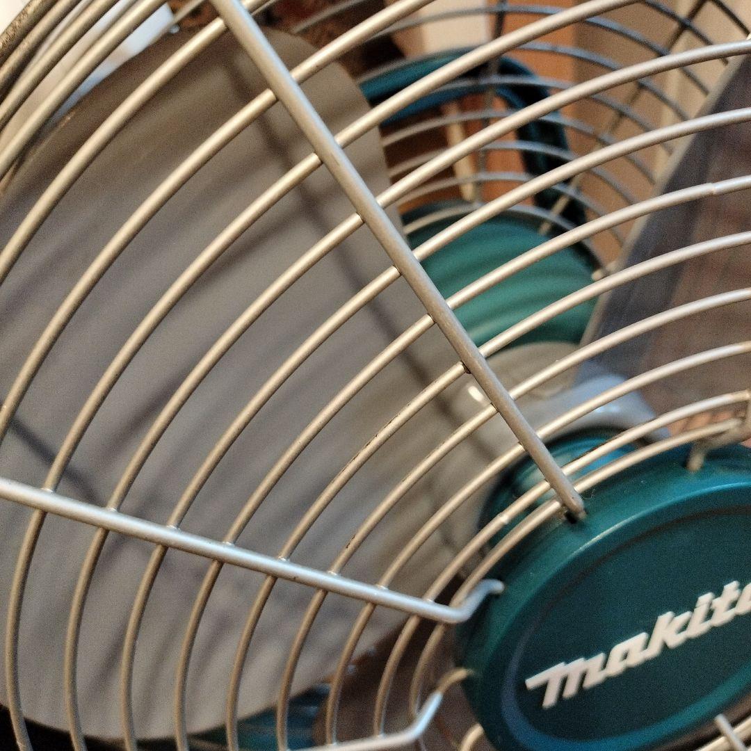 Makita CF300D 充電式業務用扇風機
