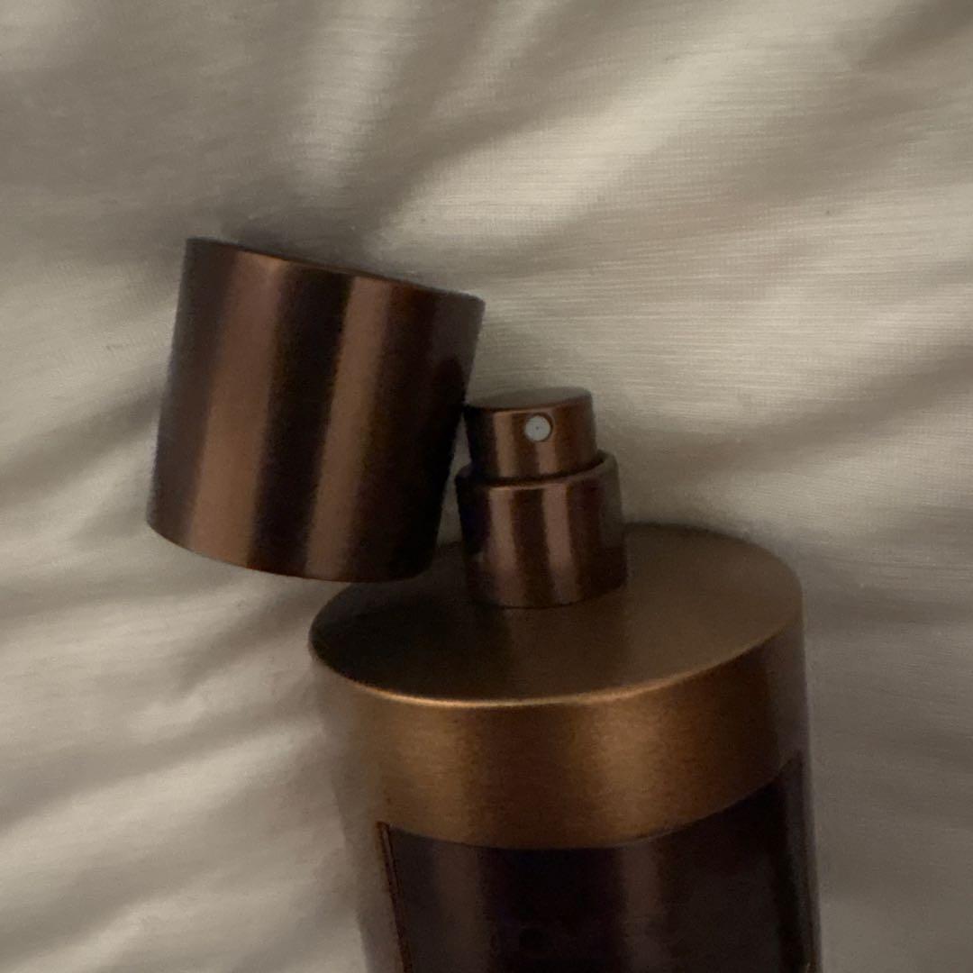 TOM FORD OUD MINERALE 香水