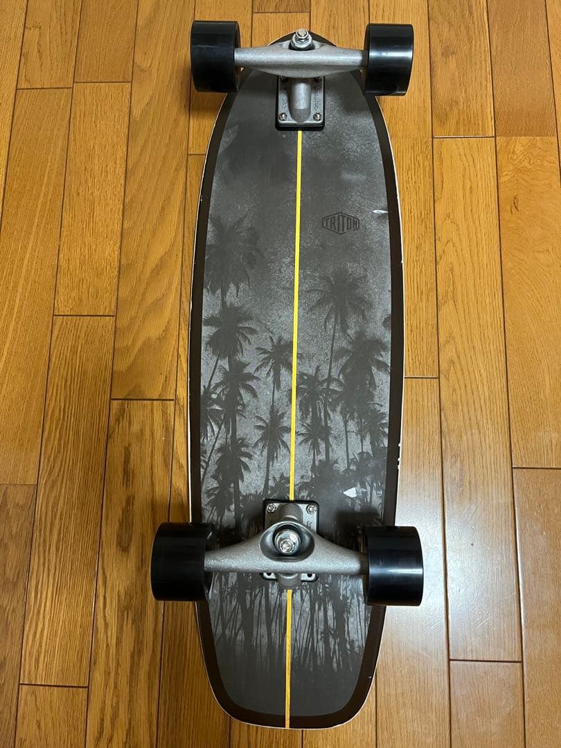 【新品未使用】CARVER カーバートライトン ジャパンリミテッド 32インチ
