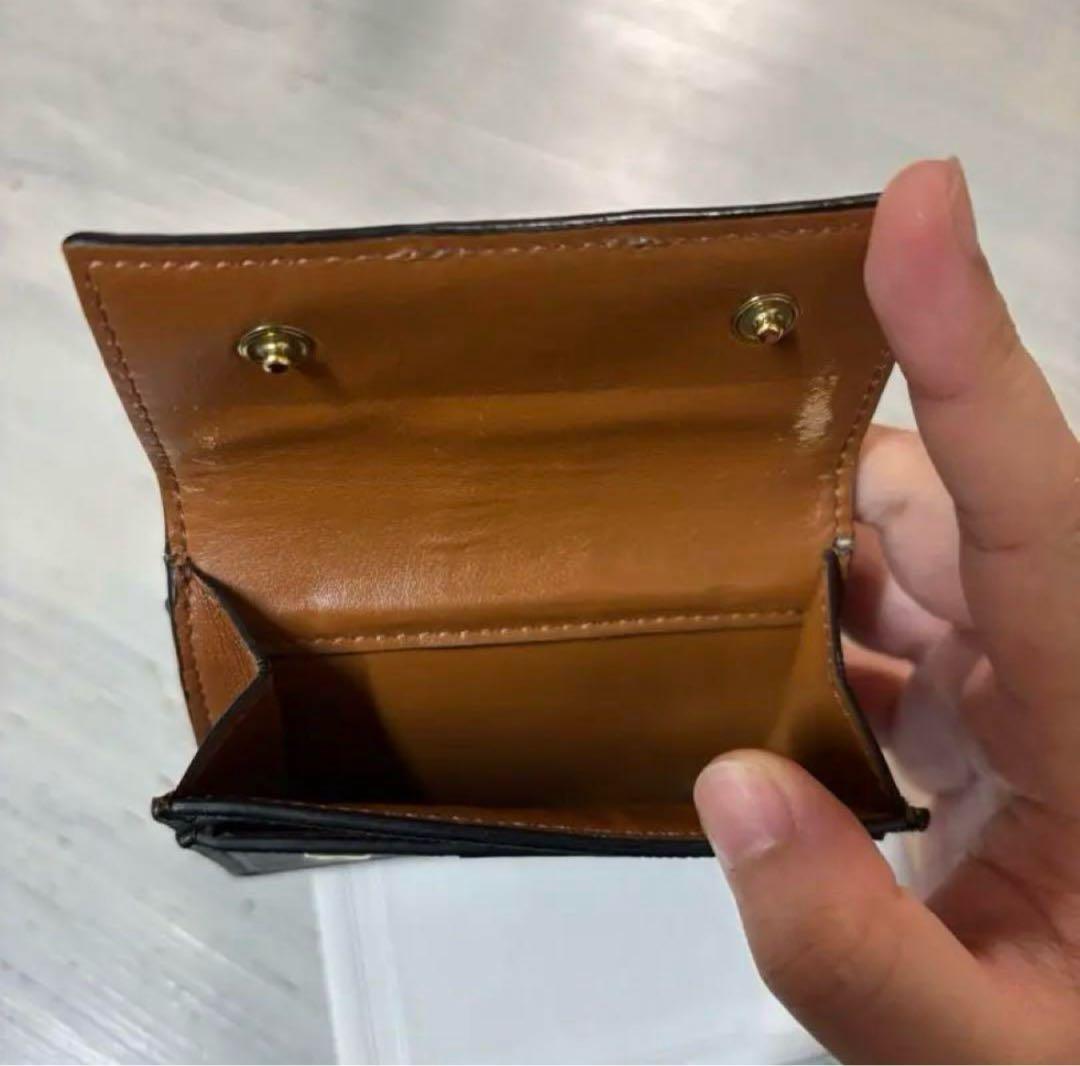 セリーヌ三つ折り財布