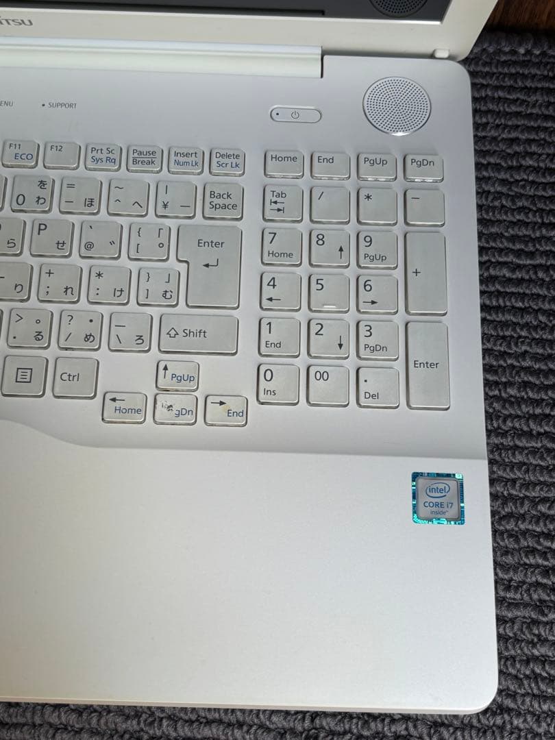 富士通ノートPC Intel Core i7通電確認済み