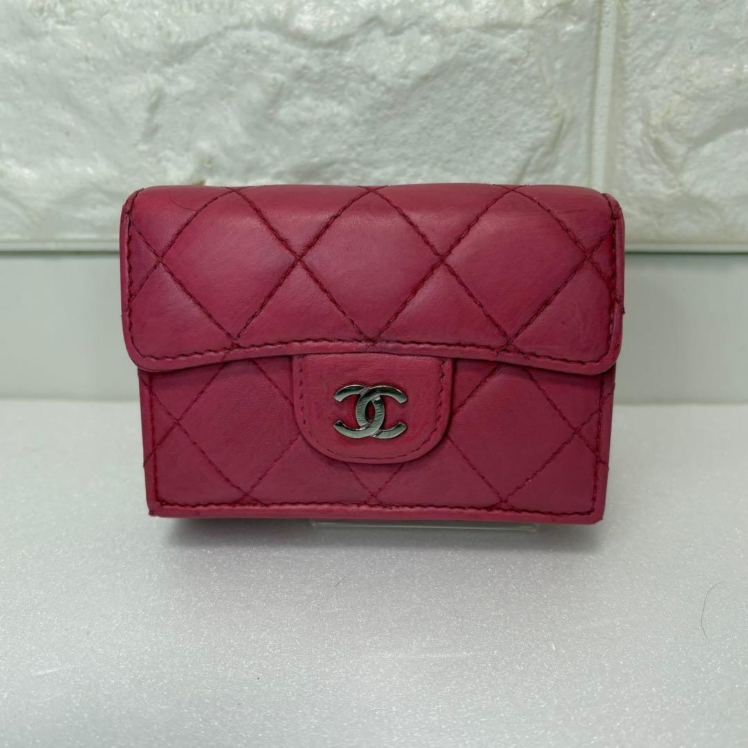 CHANEL 三つ折り財布 マトラッセ ココマーク レザー ピンク
