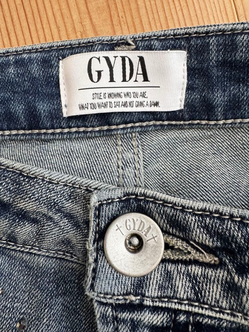 GYDA ブーツカットデニム ダークグレー