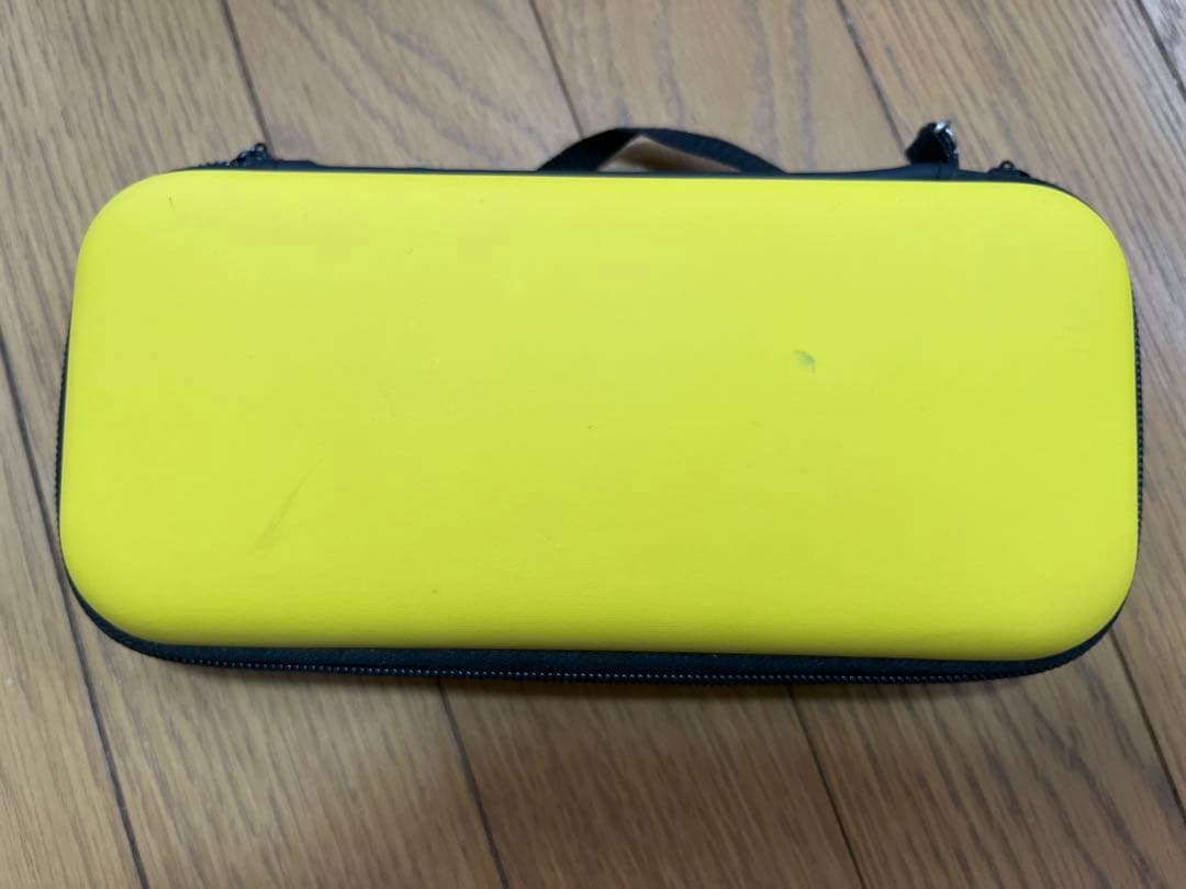 Switch Lite スイッチライト イエロー 外箱あり おまけ付き