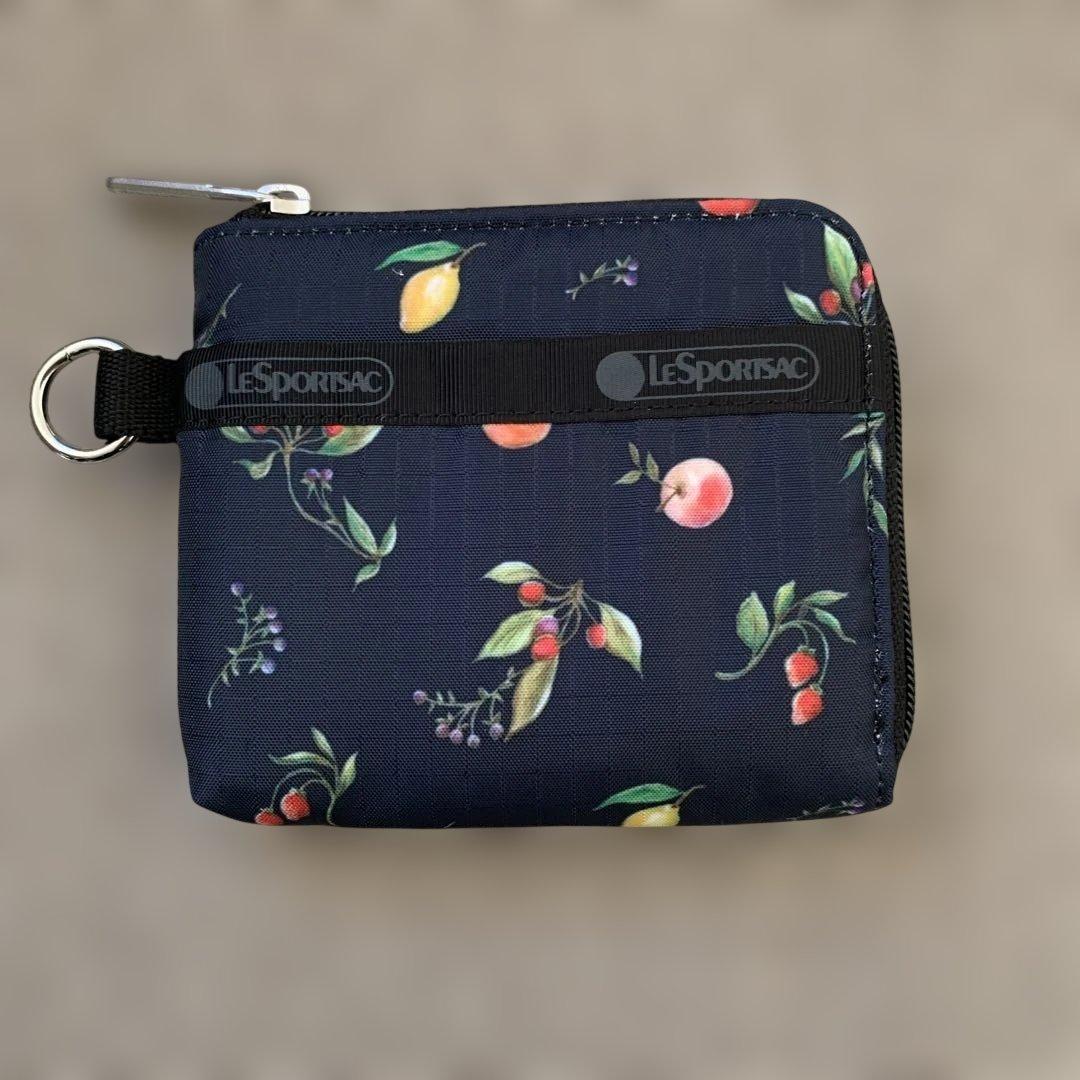 ☆レスポートサック☆　新品未使用 SLIM WALLET　フルーツ柄