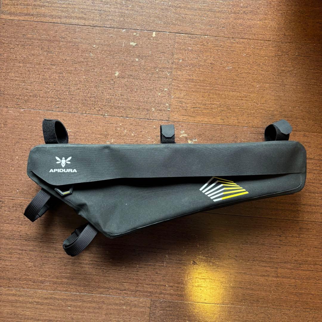 Apidura レーシングフレームパック 4L アピデュラ