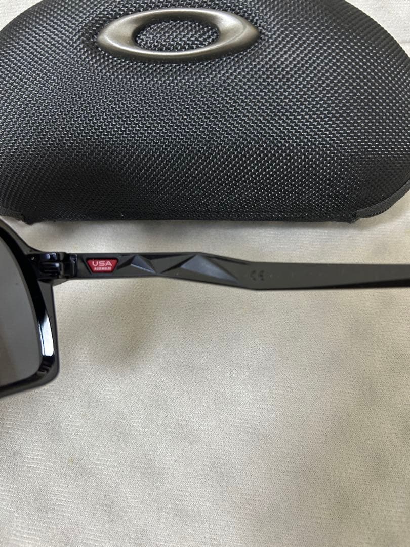 小物 Oakley sutro