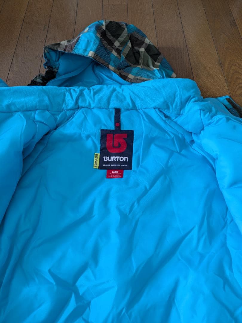 BURTON未使用　スノーボードウエア　ボーイズ