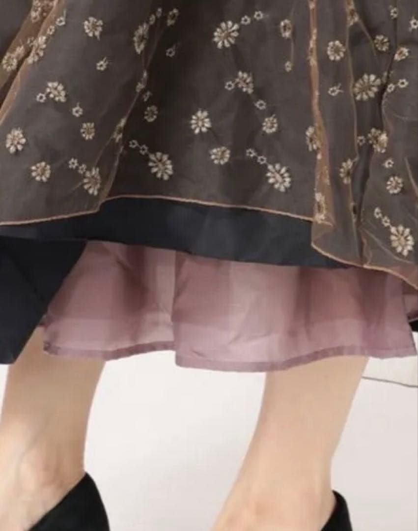 IENA LA BOUCLE チュール刺繍タックスカート