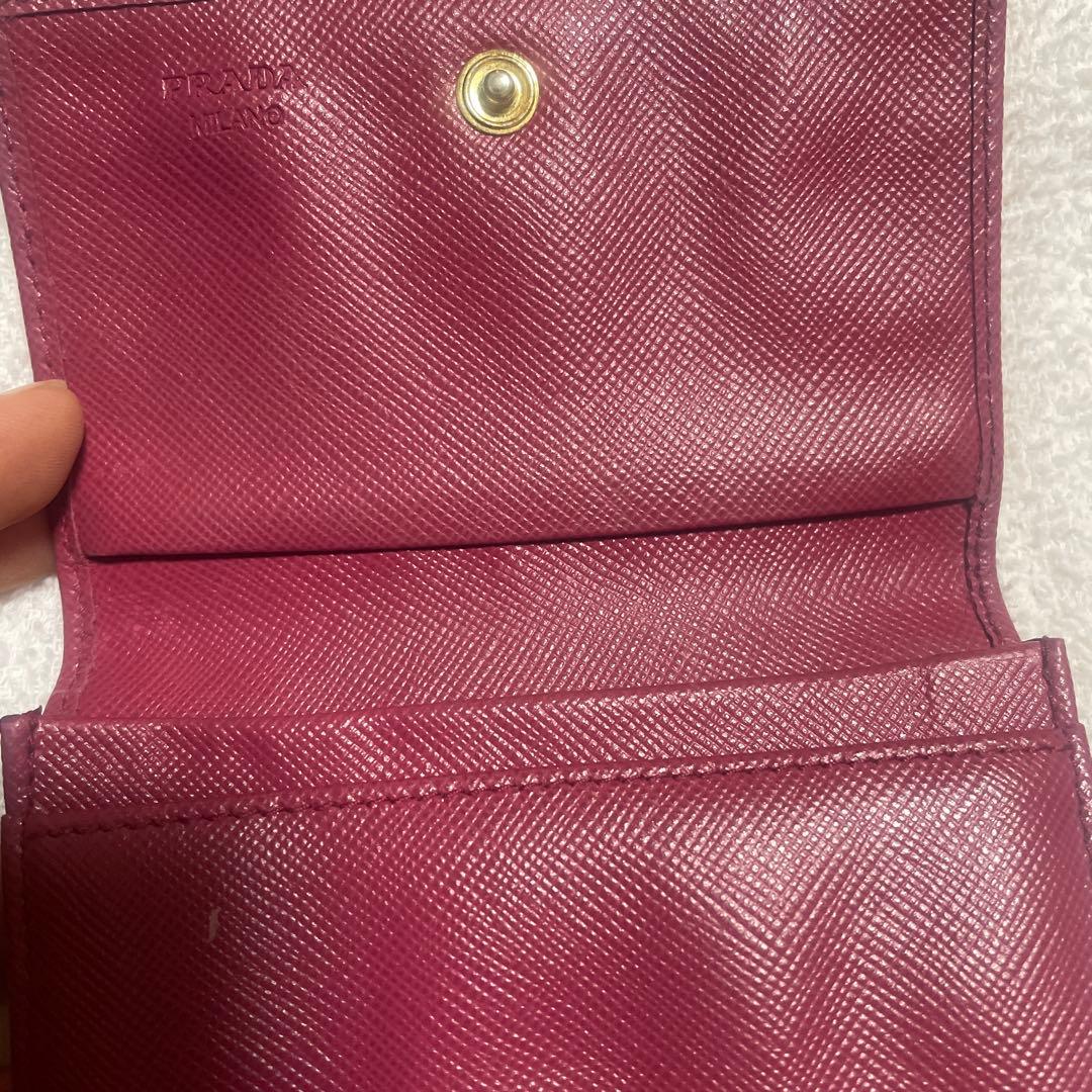 PRADA ピンク名刺入れ