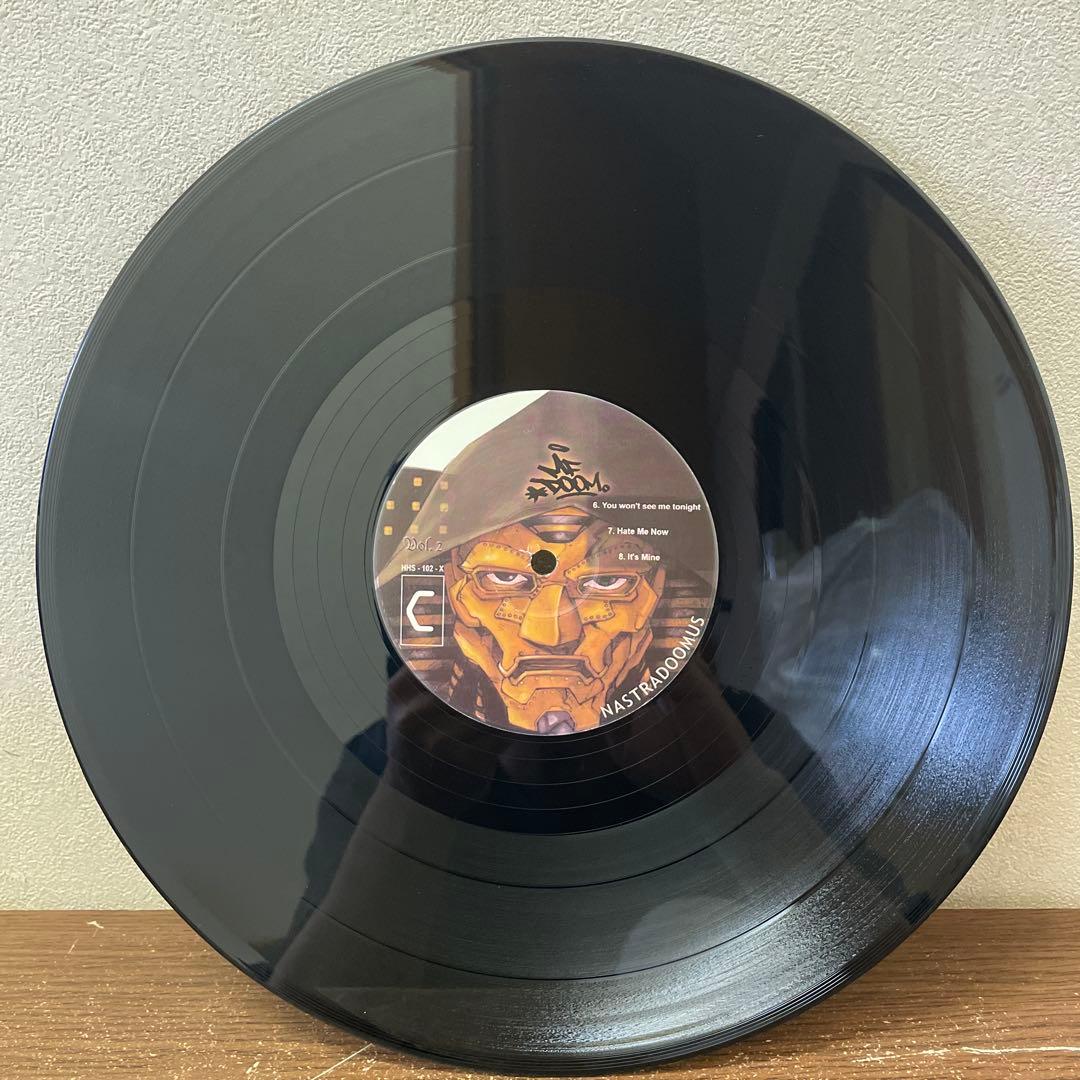 洋楽 Nastradamus 2