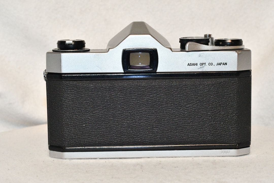 お値下げ《動作品》pentax sp + 55/1.8標準レンズ付き　a264