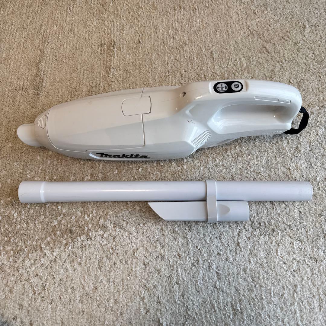 マキタ makita 充電式クリーナー 掃除機 CL107FDSHW
