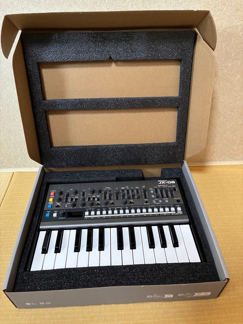 Roland JX-08 Boutique 付属品完備 シンセサイザー