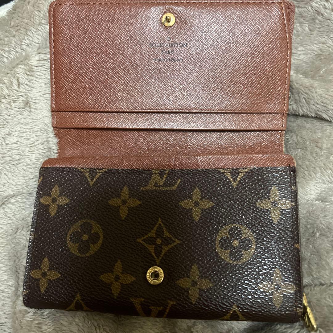 LOUIS VUITTON モノグラム 折り財布 ポルトモネビエ トレゾール