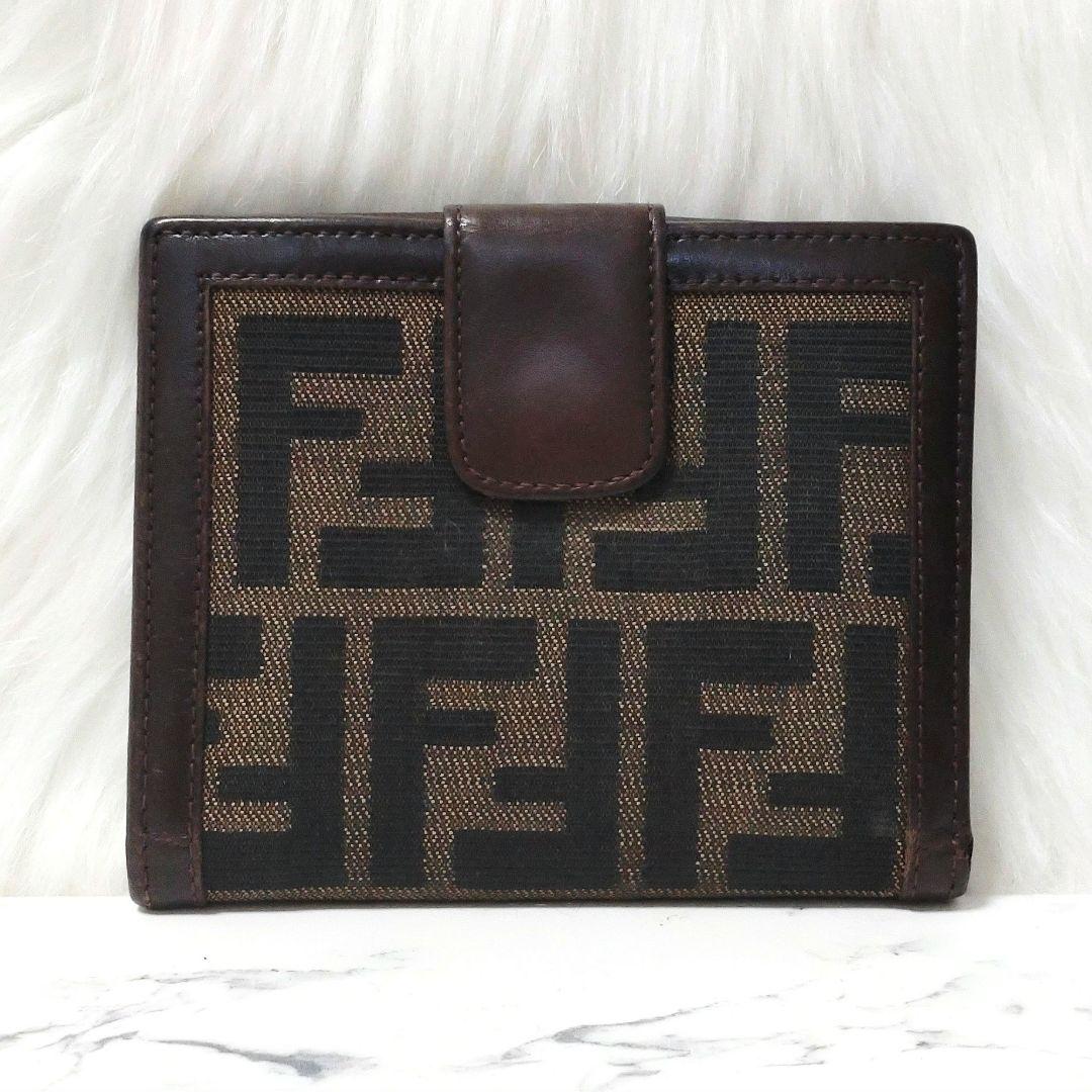 美品✨フェンディ 二つ折財布 ズッカ キャンパス レザー ブラウン