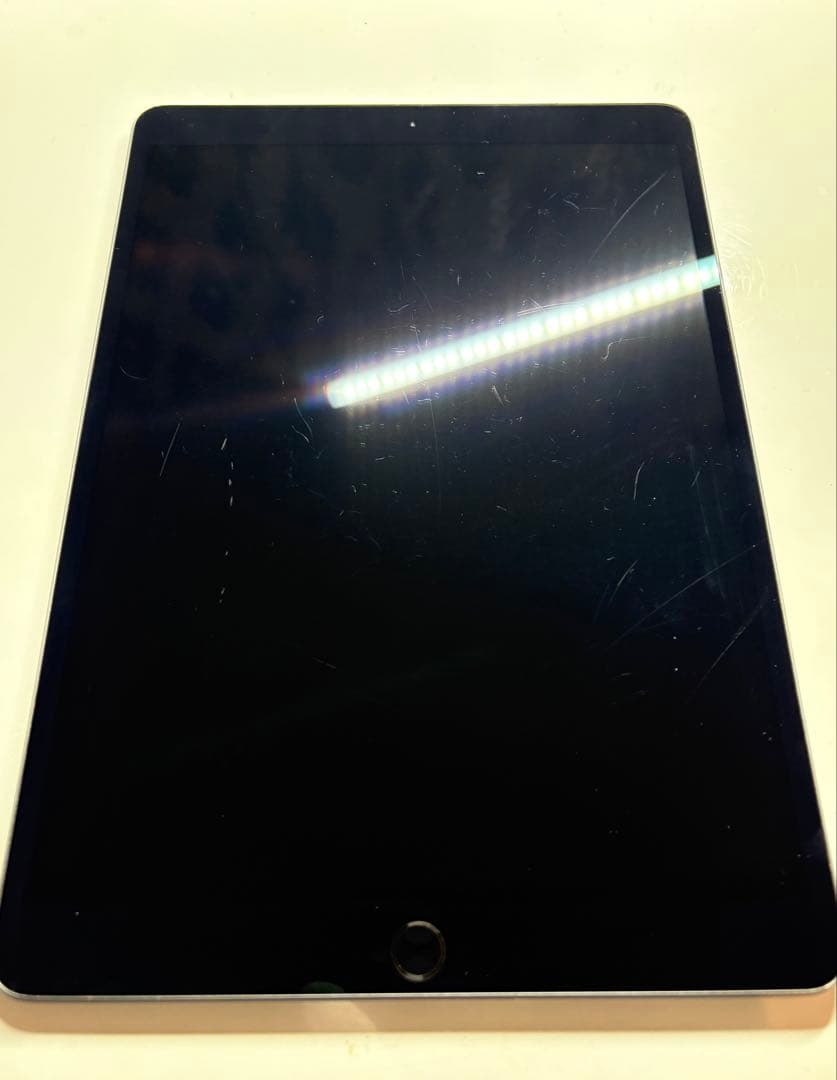 AppleiPad Air第３世代Wi-Fi + Cellular256GB