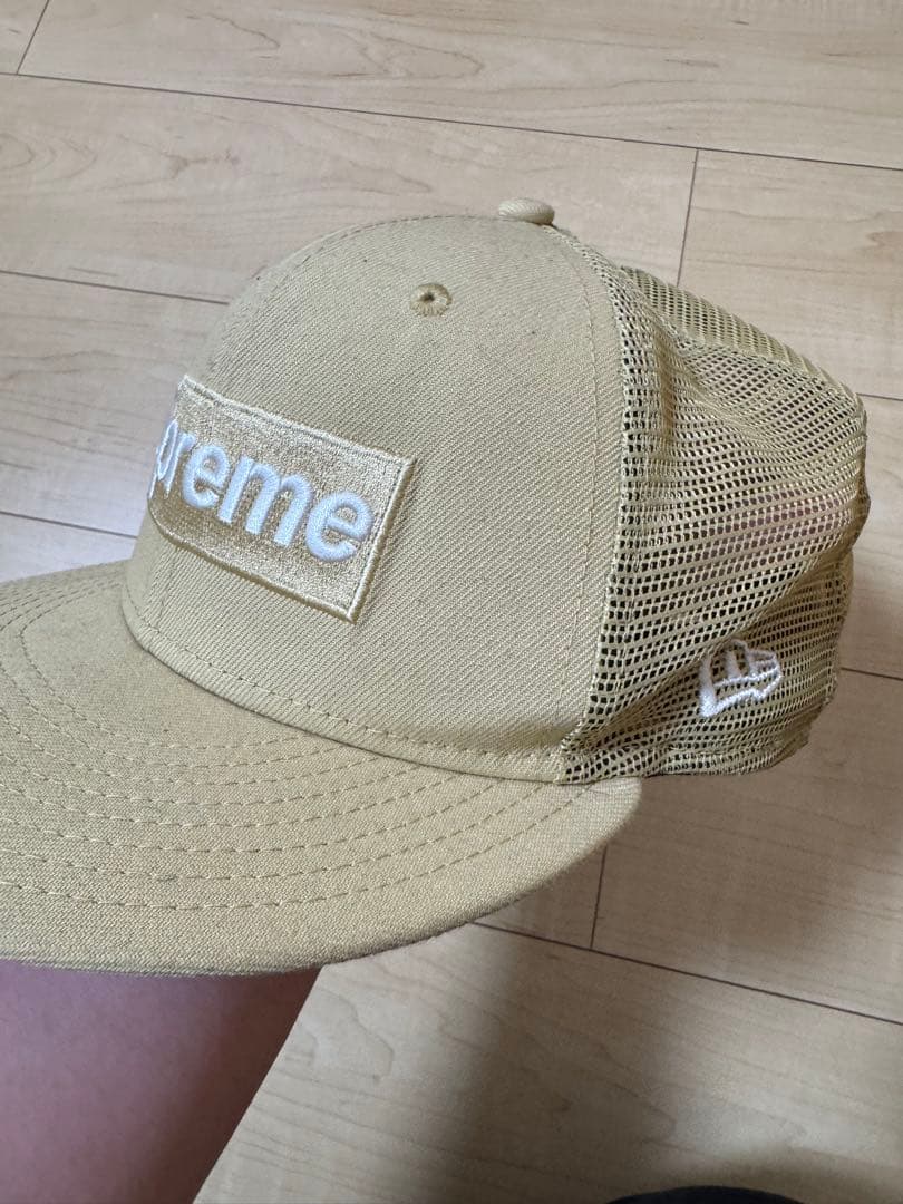 Supreme メッシュキャップ ベージュ 2024