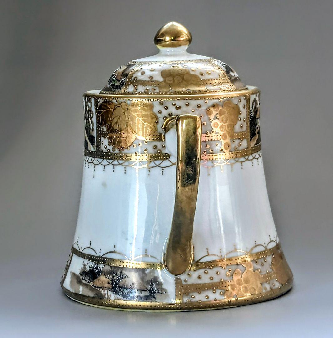 大銘品　里帰り オールドニッポン金彩白釉盛梅花葡萄紋湖畔風景図 　シュガーポット