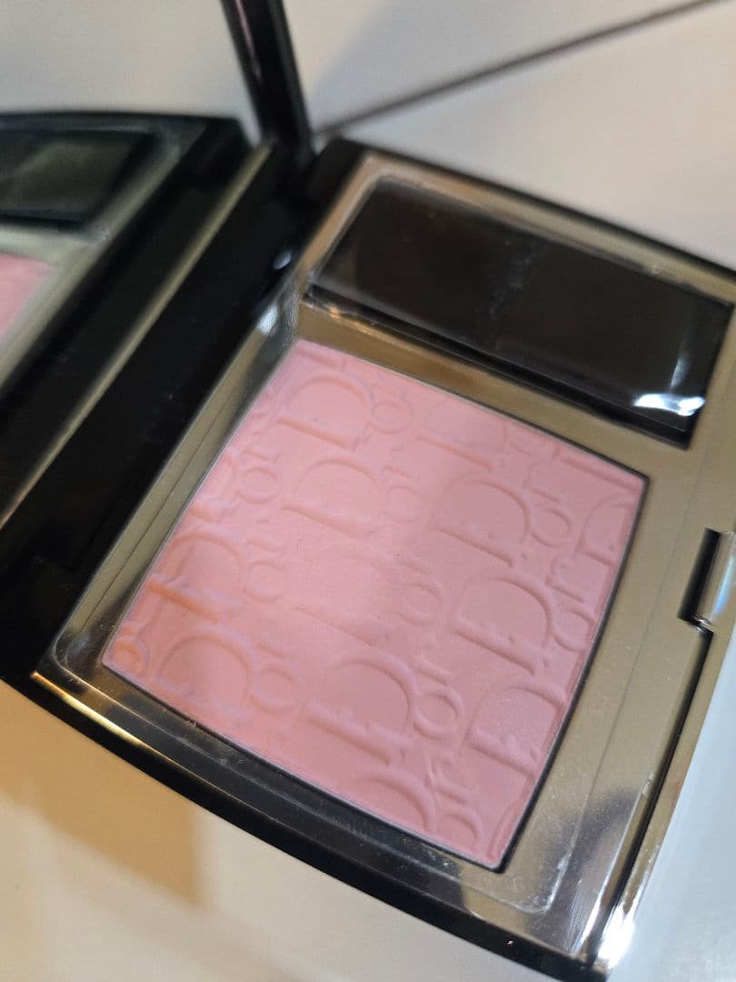 【限定】Dior パウダーチーク ピンクマニア